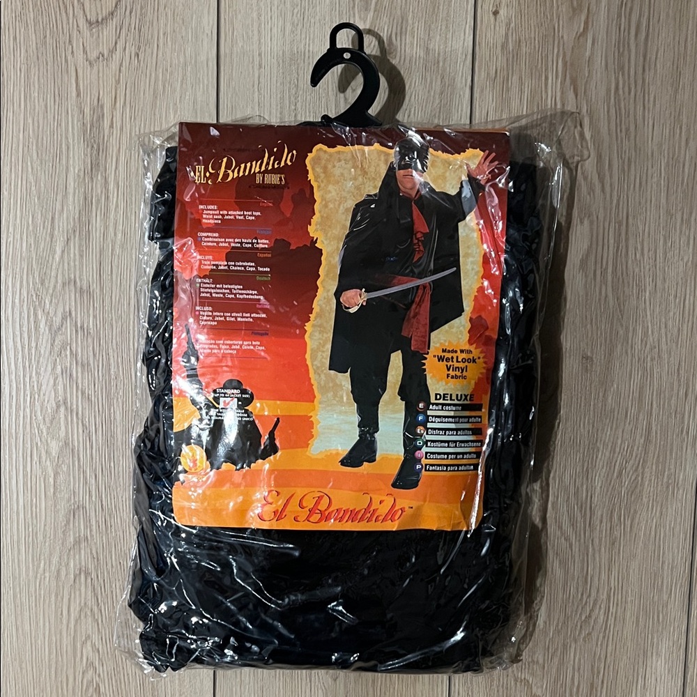 EUC - Rubie's El Bandido Deluxe Adult Costume - Black and Red - Picture 16 of 16